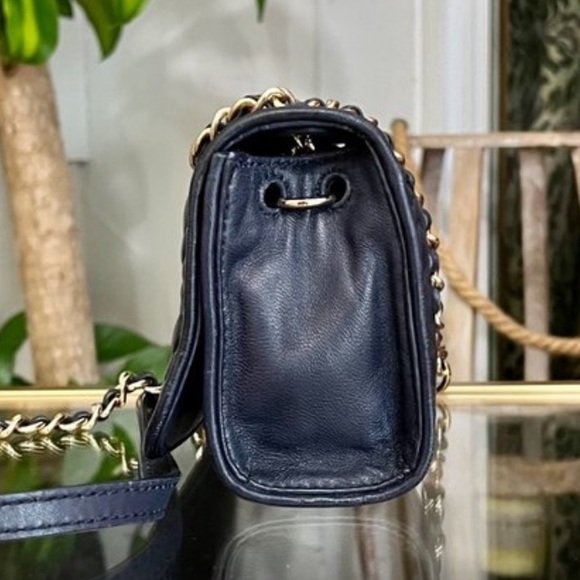 ♦️♦️  TORY BURCH AUTHENTIC BLUE FLEMING CROSSBODY HANDBAG ♦️♦️ - Picture 2 of 11